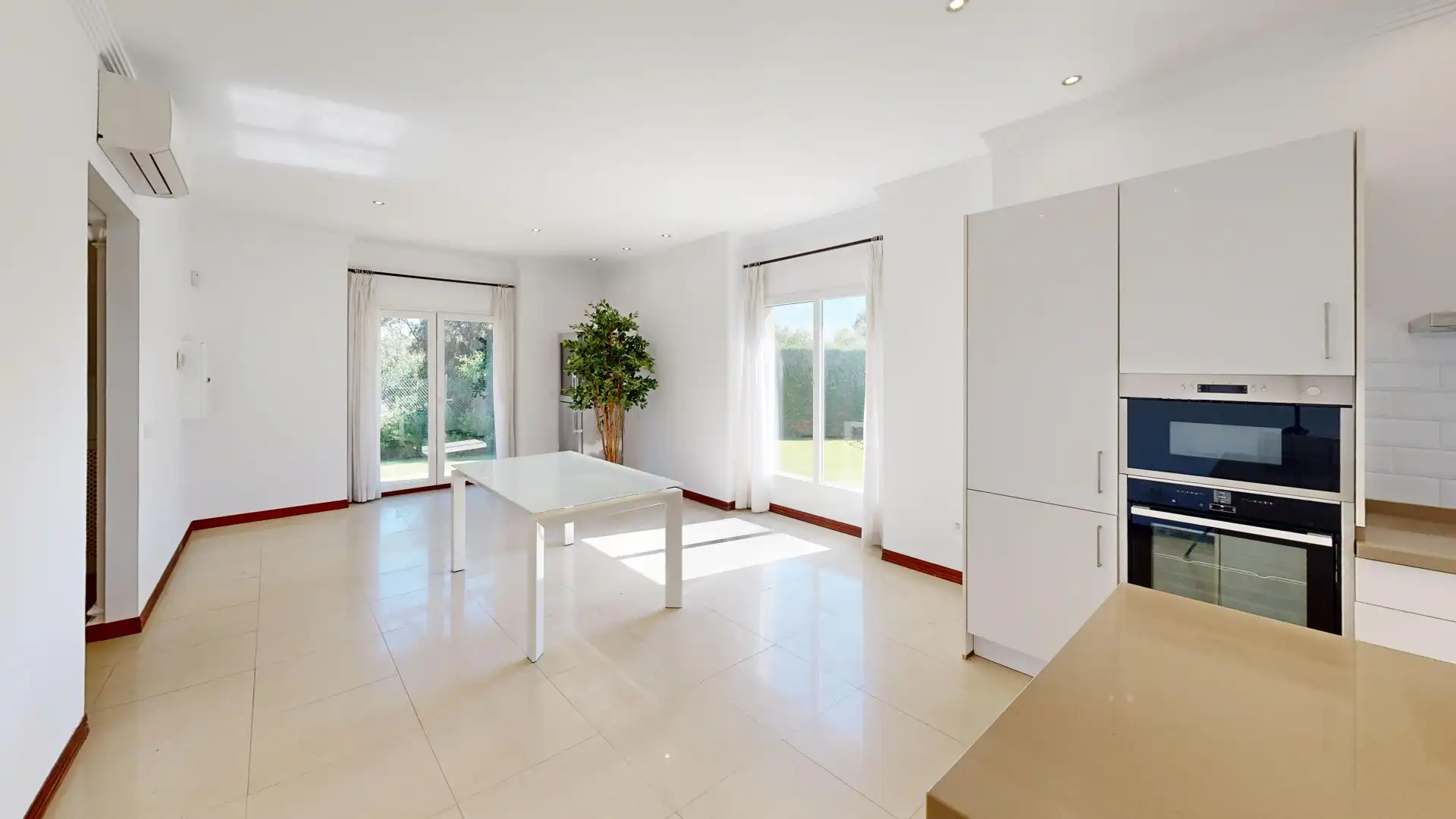Comedor de Casa o chalet en venta en Sotogrande con Aire acondicionado, Jardín privado y Terraza