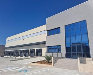 Vista exterior de Nau industrial de lloguer en Riba-roja de Túria amb Alarma