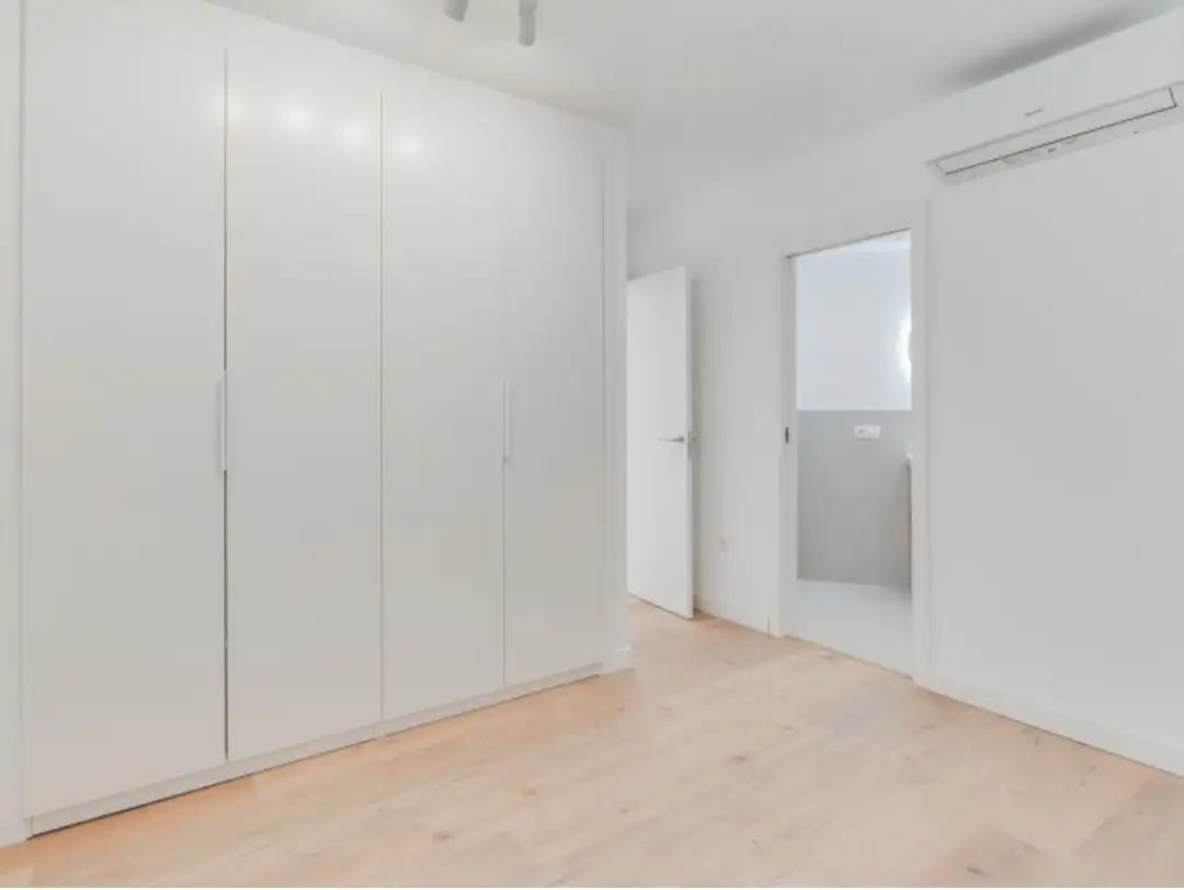Habitación de Apartamento en venta en Málaga con Aire acondicionado, Calefacción y Parquet