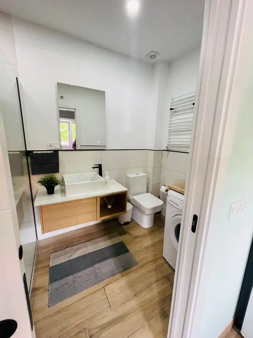 Flat for rent in Calle Aeronave, Timón