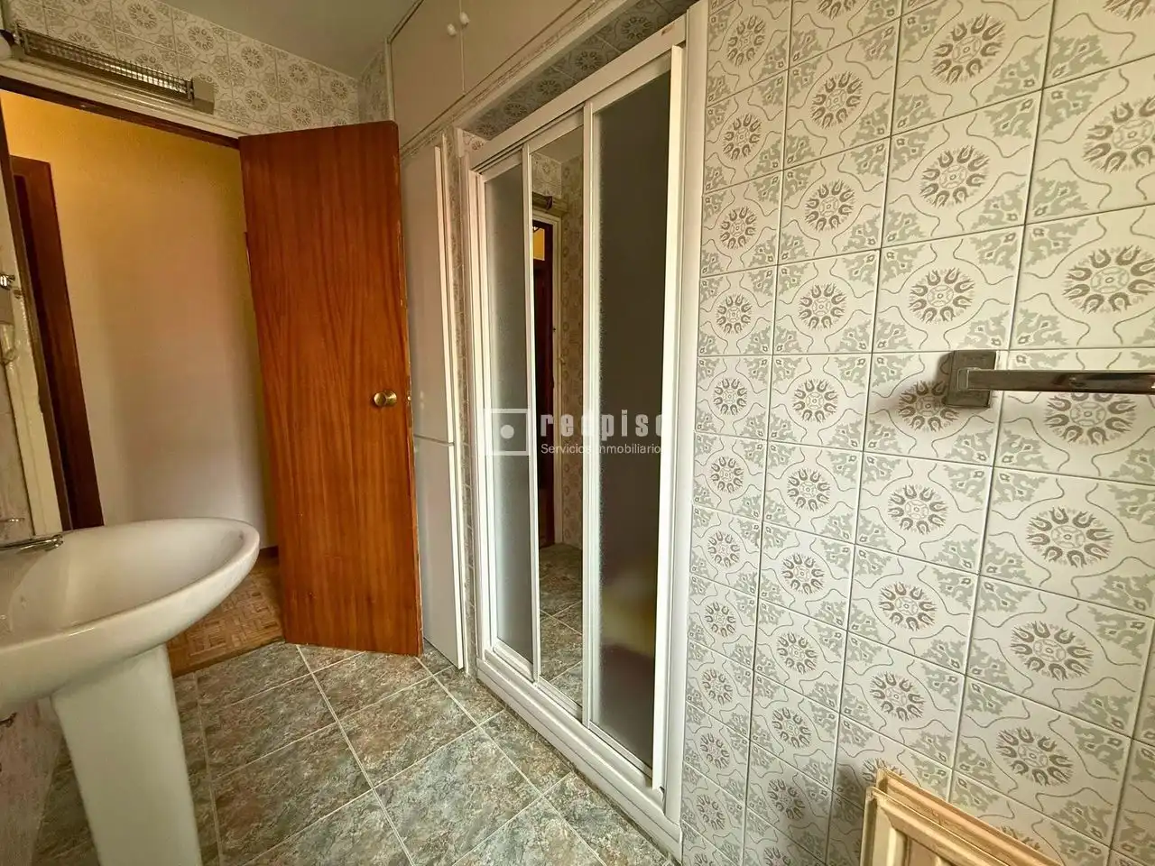 Habitación de Piso en venta en Madrid con Calefacción, Parquet y Terraza