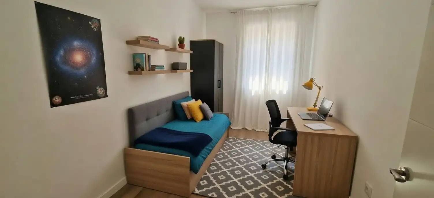 Bedroom of Flat for sale in Madrid  with Air Conditioner and Heating