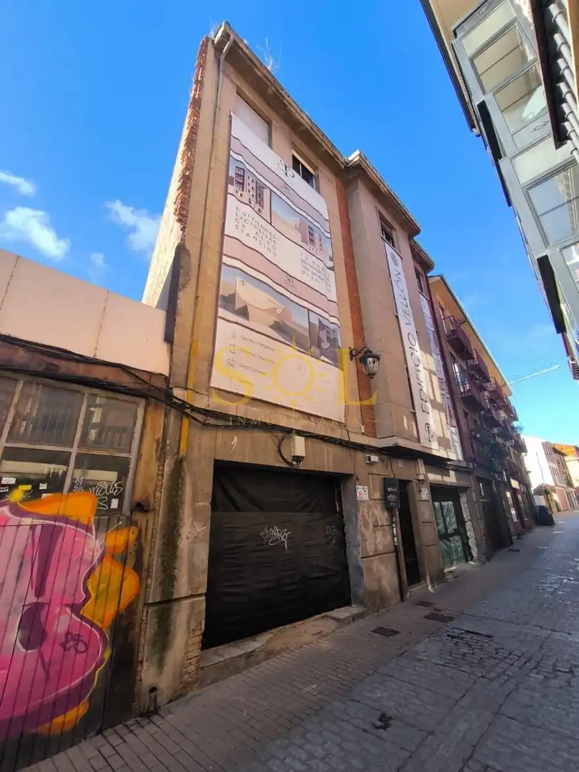 Immobles singulars en venda a Casco Antiguo, imagen 7