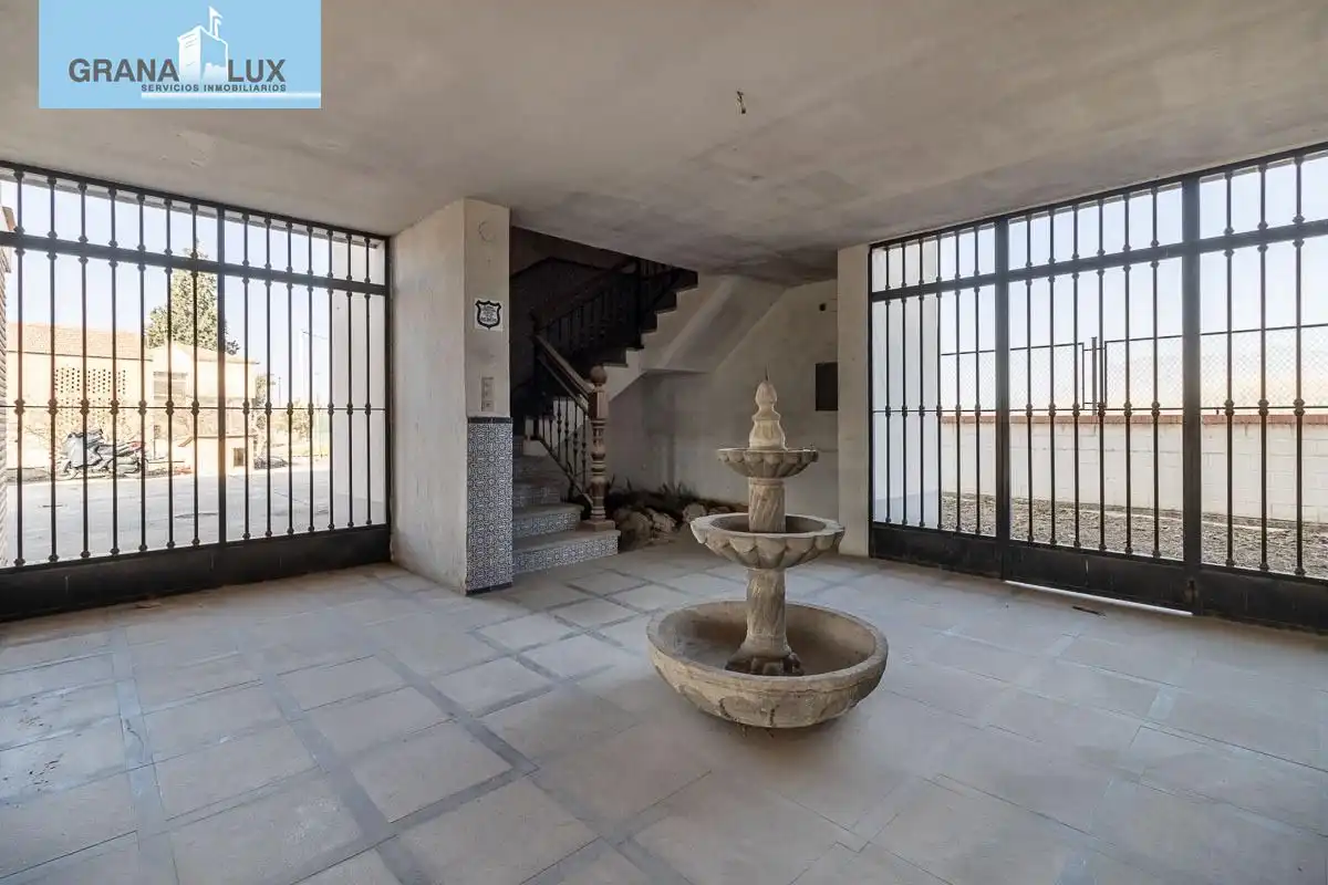 Casa rústica amb piscina en venda a Santa Fe, imagen 34