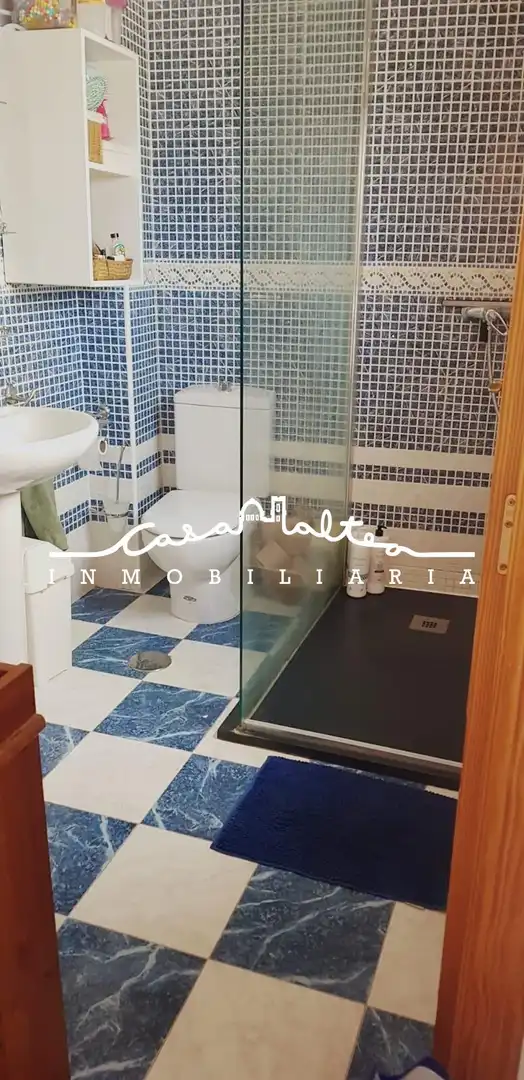 Bathroom of Houses for rent in L'Alfàs del Pi  with Air Conditioner, Terrace and Furnished