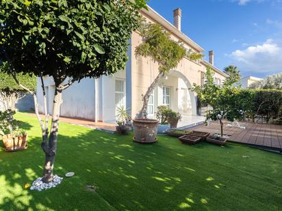 Vista exterior de Casa o xalet en venda en Tiana amb Aire condicionat, Calefacció i Jardí privat