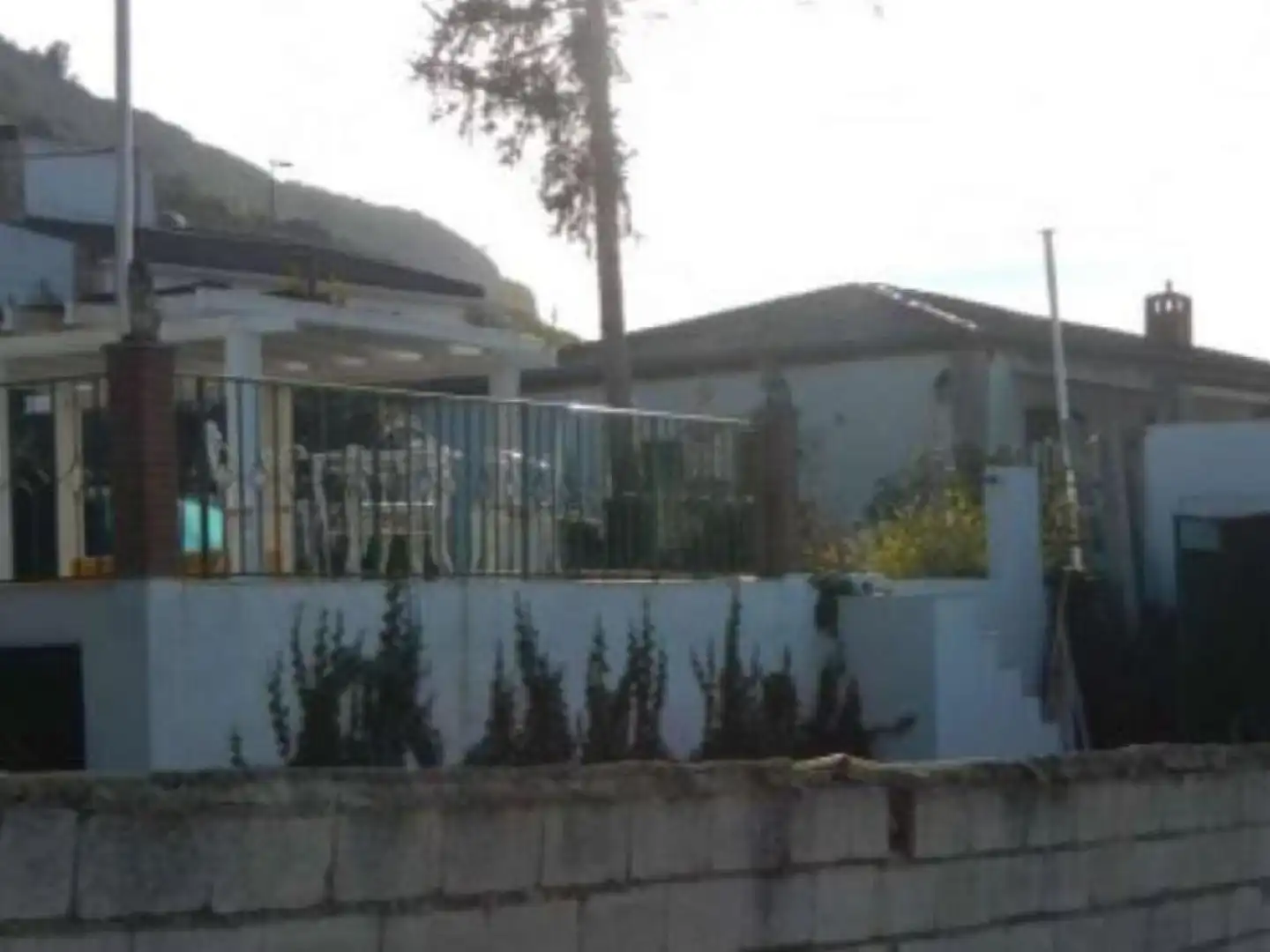 Außenansicht von Haus oder Chalet zum Verkauf in Linares