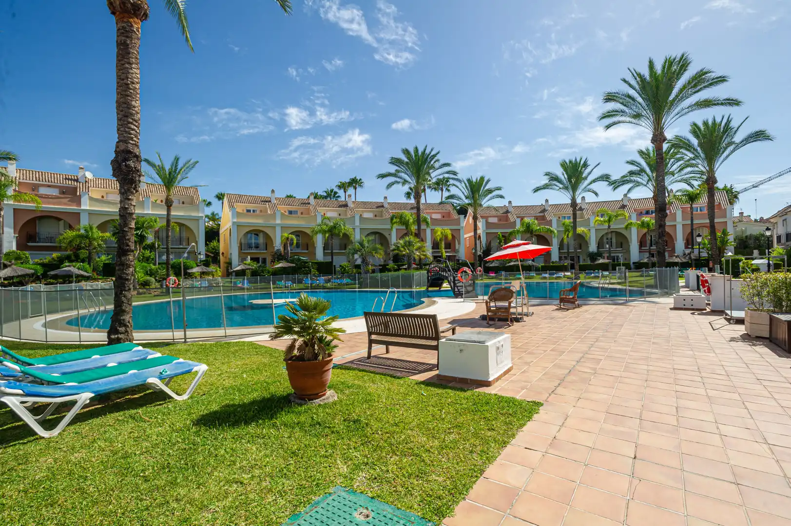 Casa adosada en venta en Lugar Urbanizacion Bahia Marbella, Bahía de Marbella
