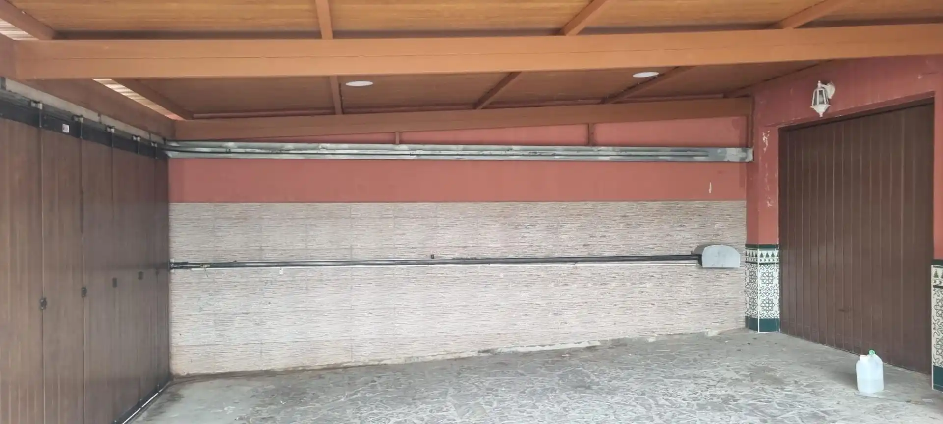 Exterior view of Houses for sale in Algeciras