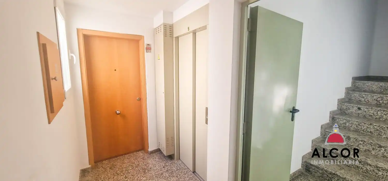 Piso en venta en Benicarló con Terraza y Balcón
