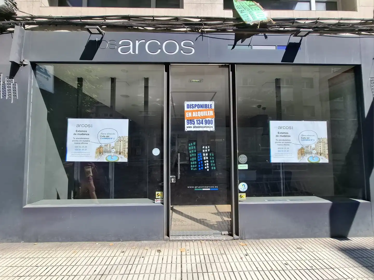 Local de lloguer a Gijón - AV COSTA, Barrio del Centro