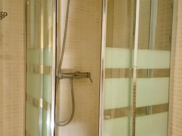 Bathroom of Flat for sale in Llevant