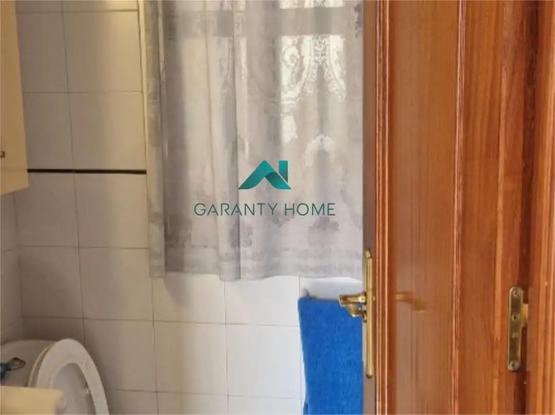 Baño de Casa adosada en venta en Montefrío con Trastero