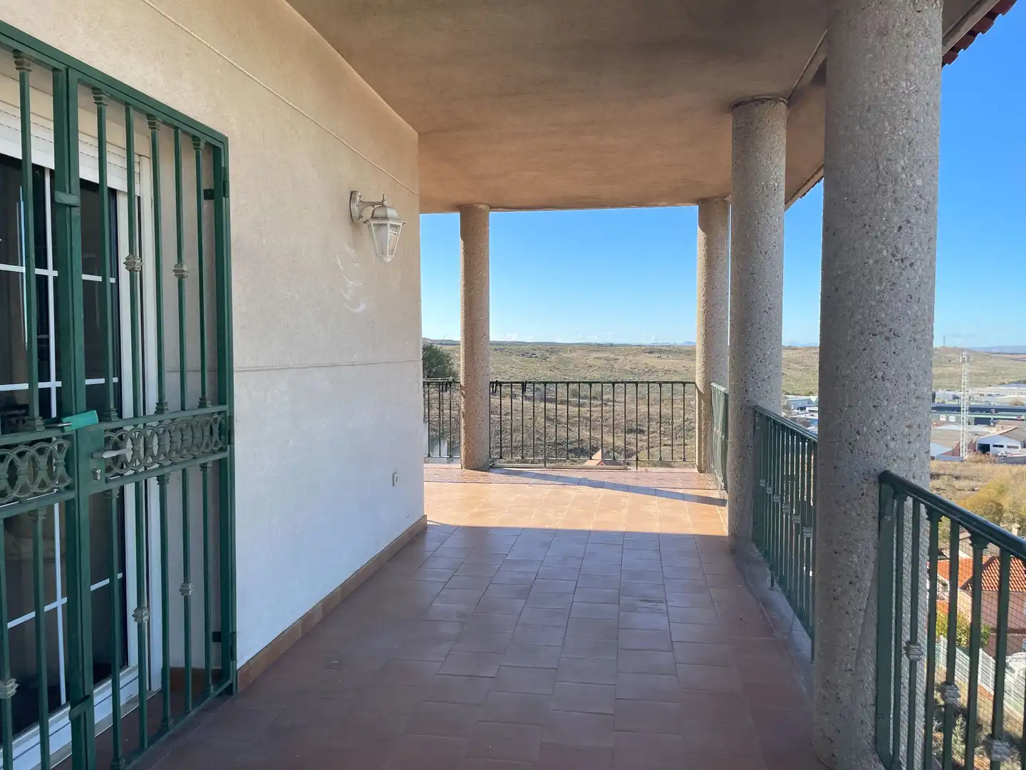 Terrassa de Casa o xalet en venda en Aranjuez amb Aire condicionat, Calefacció i Jardí privat
