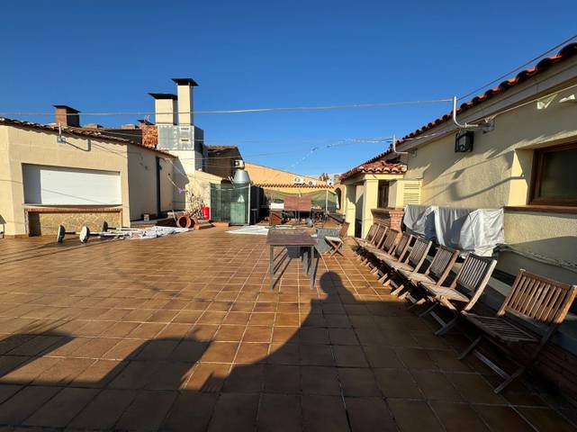 Edificio en Venta en Calle Antoni Soler Hospital, 1 en Viladecavalls