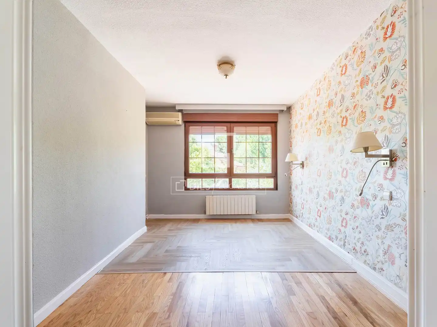 Dormitori de Casa o xalet en venda en Majadahonda amb Aire condicionat i Jardí privat