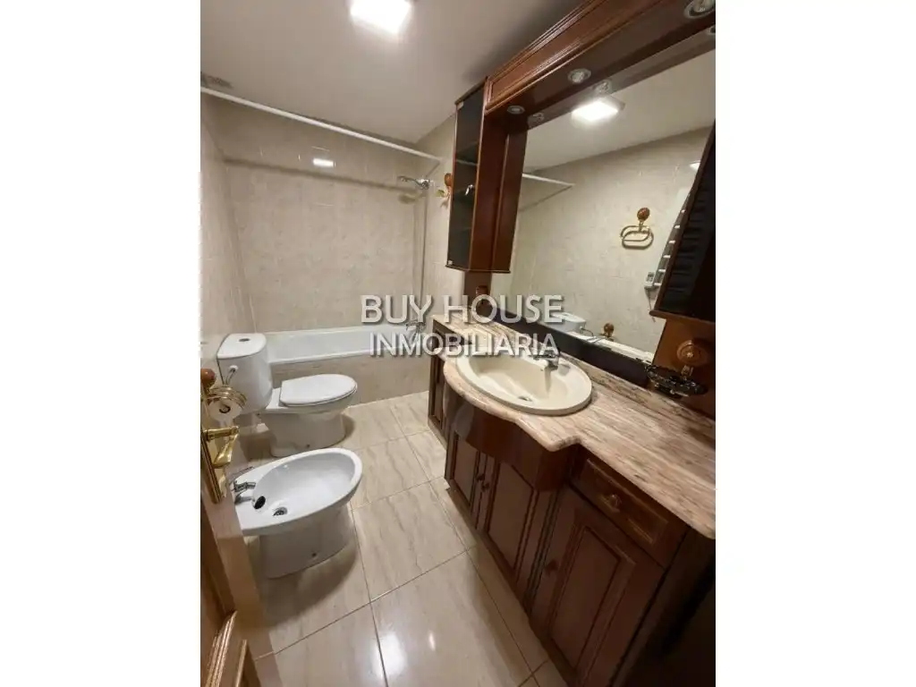 Bathroom of Flat for rent in Illescas