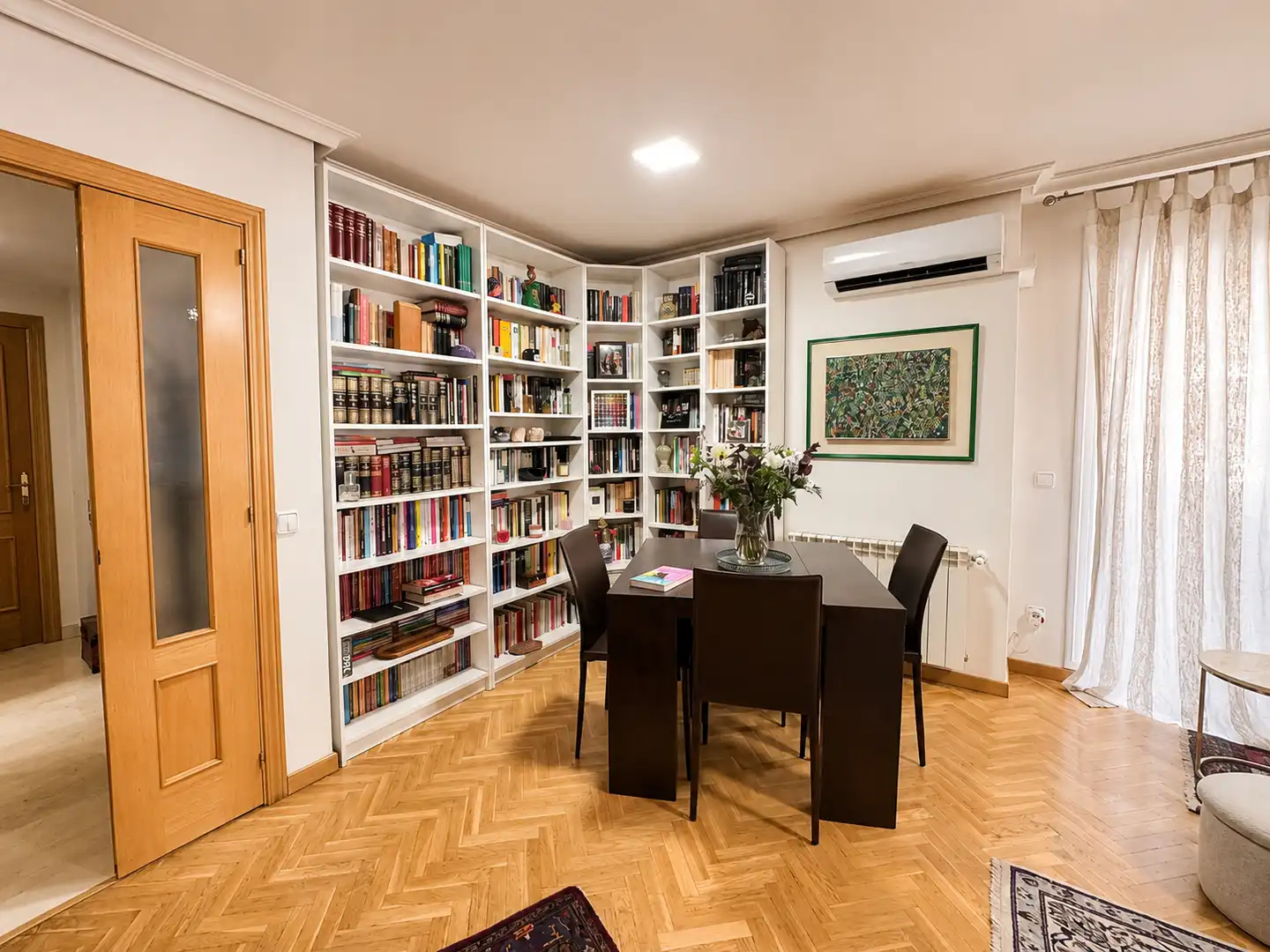 Comedor de Dúplex en venta en Torrelodones con Piscina comunitaria
