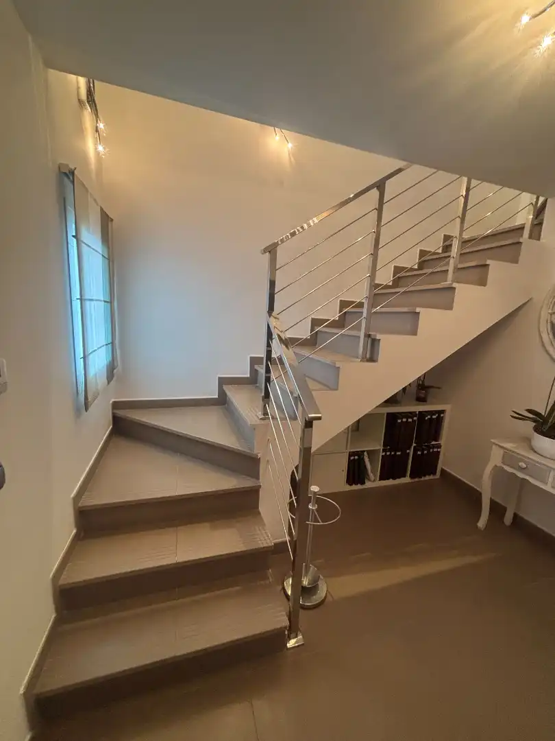 Haus oder Chalet zum Verkauf in Marbella mit Klimaanlage, Heizung und Privatgarten