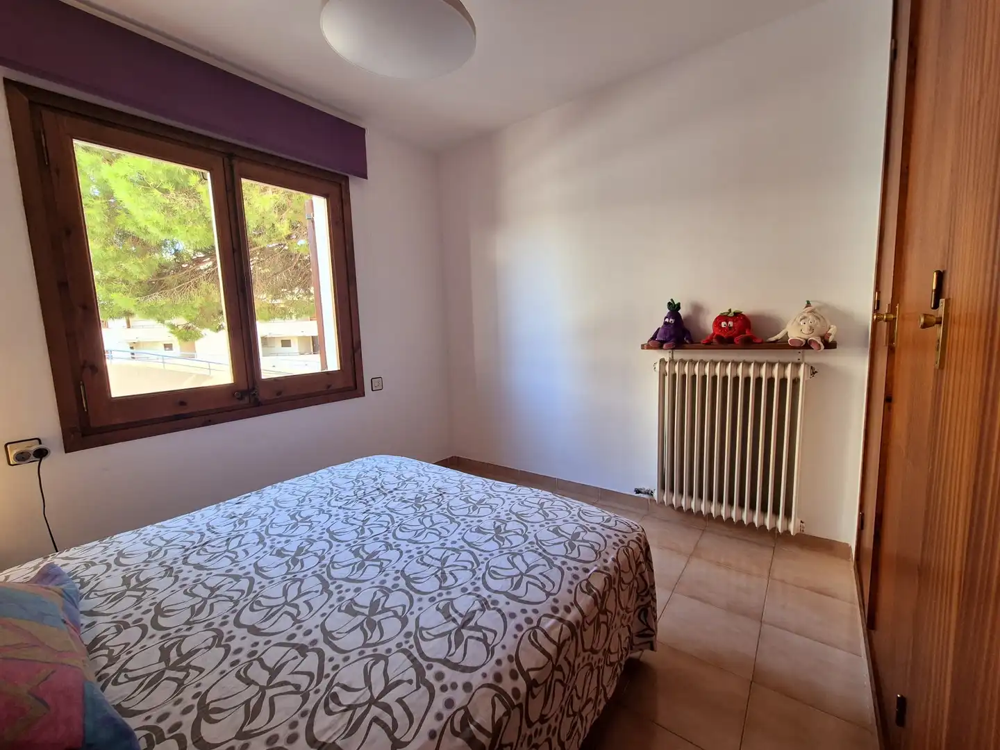 Habitación de Casa adosada en venta en Calonge i Sant Antoni con Calefacción, Terraza y Trastero