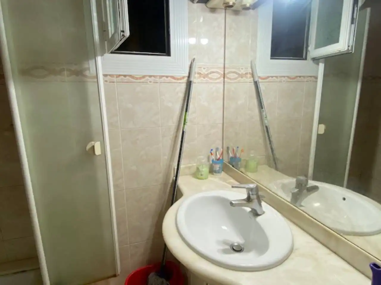 Bathroom of Flat for sale in Canovelles  with Balcony