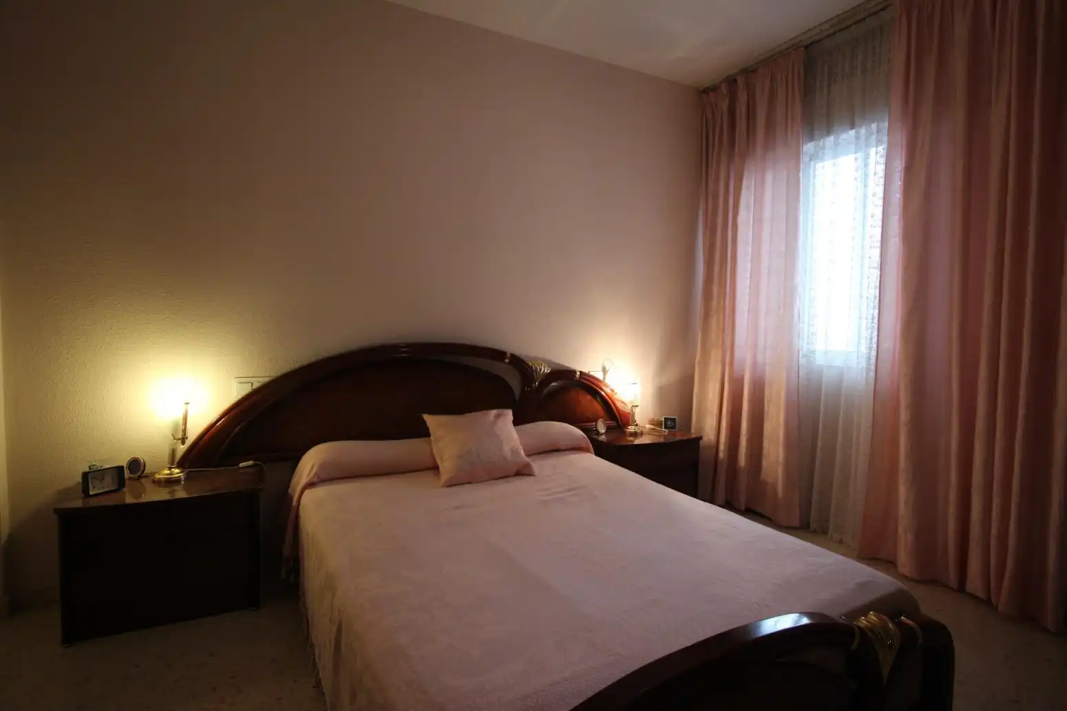 Schlafzimmer von Wohnung zum Verkauf in Montijo mit Klimaanlage, Heizung und Parkett