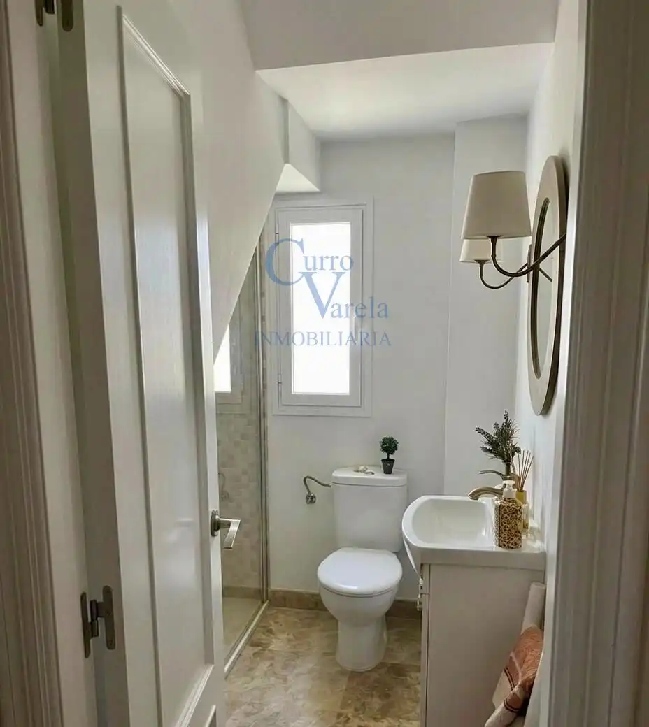 Baño de Casa o chalet en venta en Montequinto con Aire acondicionado, Calefacción y Jardín privado