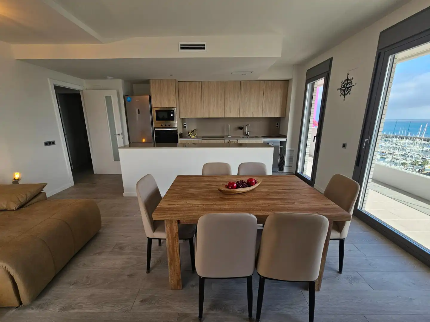 Dining room of Flat for rent in Badalona  with Air Conditioner, Parquet flooring and Terrace