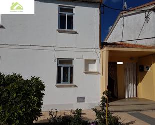 Exterior view of House or chalet for sale in Coreses  with Heating