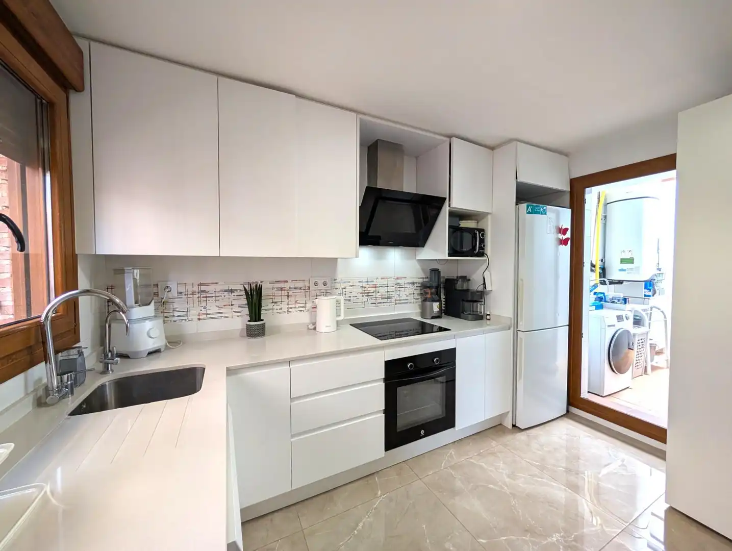 Casa adosada en venta en Calle RIU SEGURA, Castalla