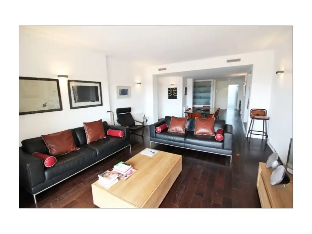 Sala d'estar de Apartament en venda en Calvià amb Aire condicionat, Jardí privat i Terrassa