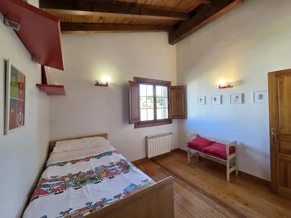 Dormitori de Casa adosada en venda en Ribamontán al Monte amb Calefacció, Jardí privat i Terrassa