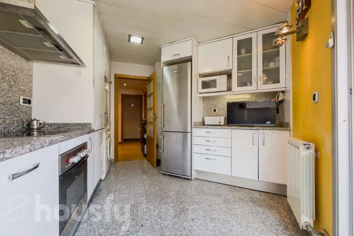 Piso en venta en CL DOCTOR TRUETA, La Vila Olímpica del Poblenou