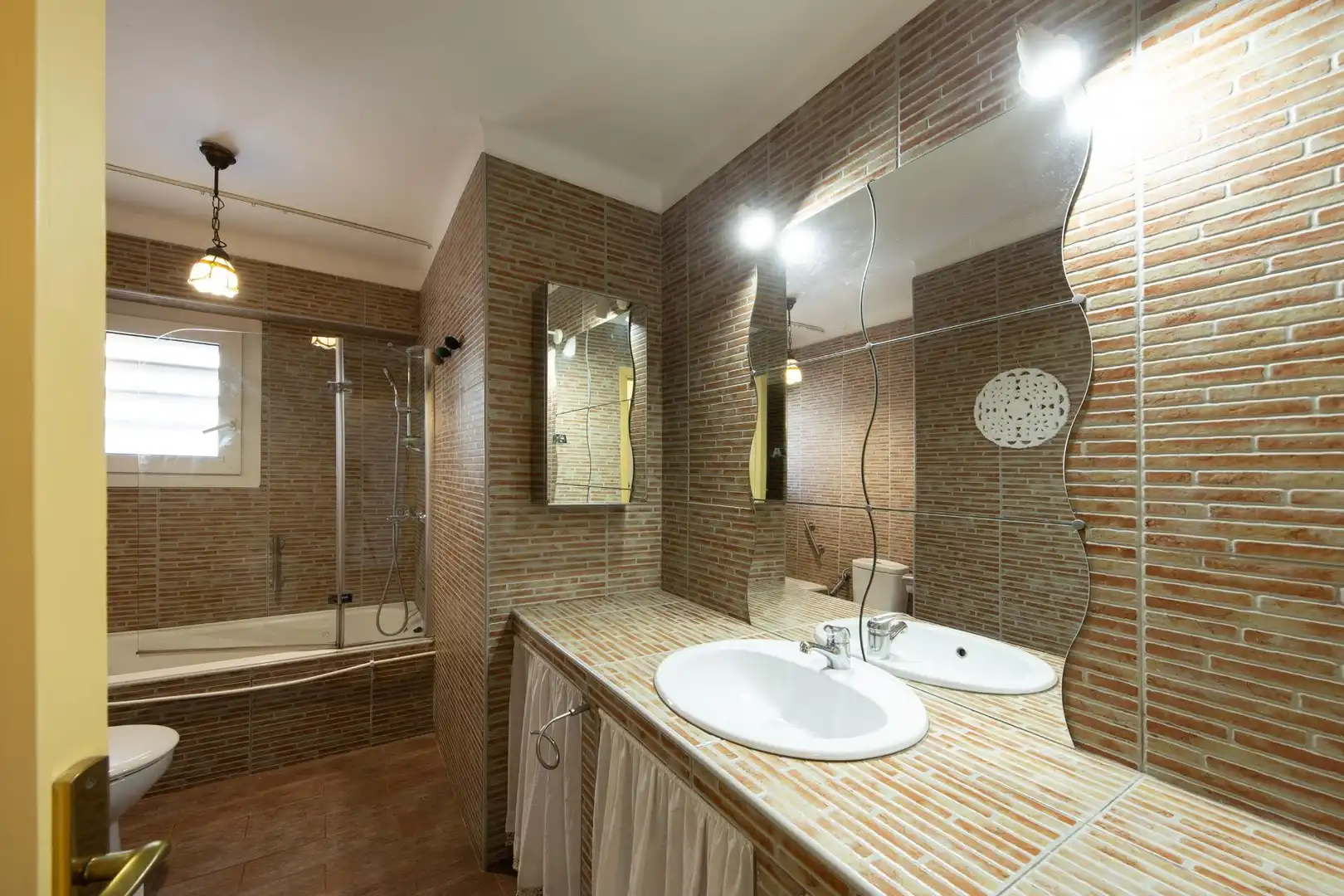 Bathroom of Flat for sale in  Palma de Mallorca  with Air Conditioner, Private garden and Terrace