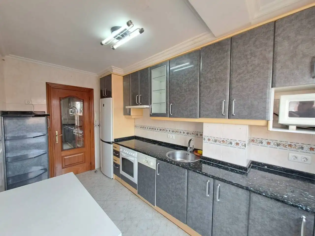 Kitchen of Flat for sale in Burgos  with Heating and Terrace