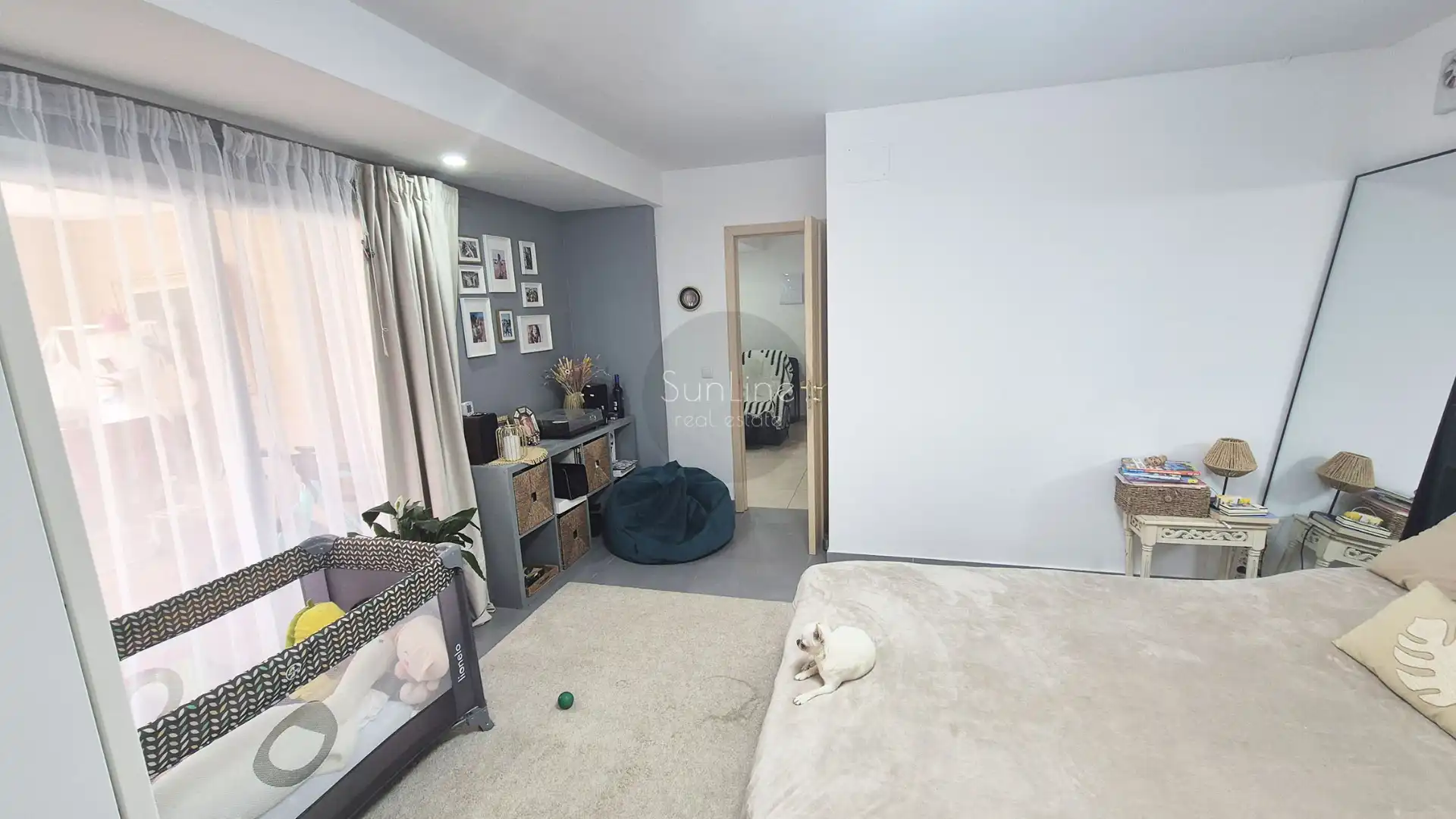 Bedroom of Houses for sale in L'Eliana  with Air Conditioner, Private garden and Terrace