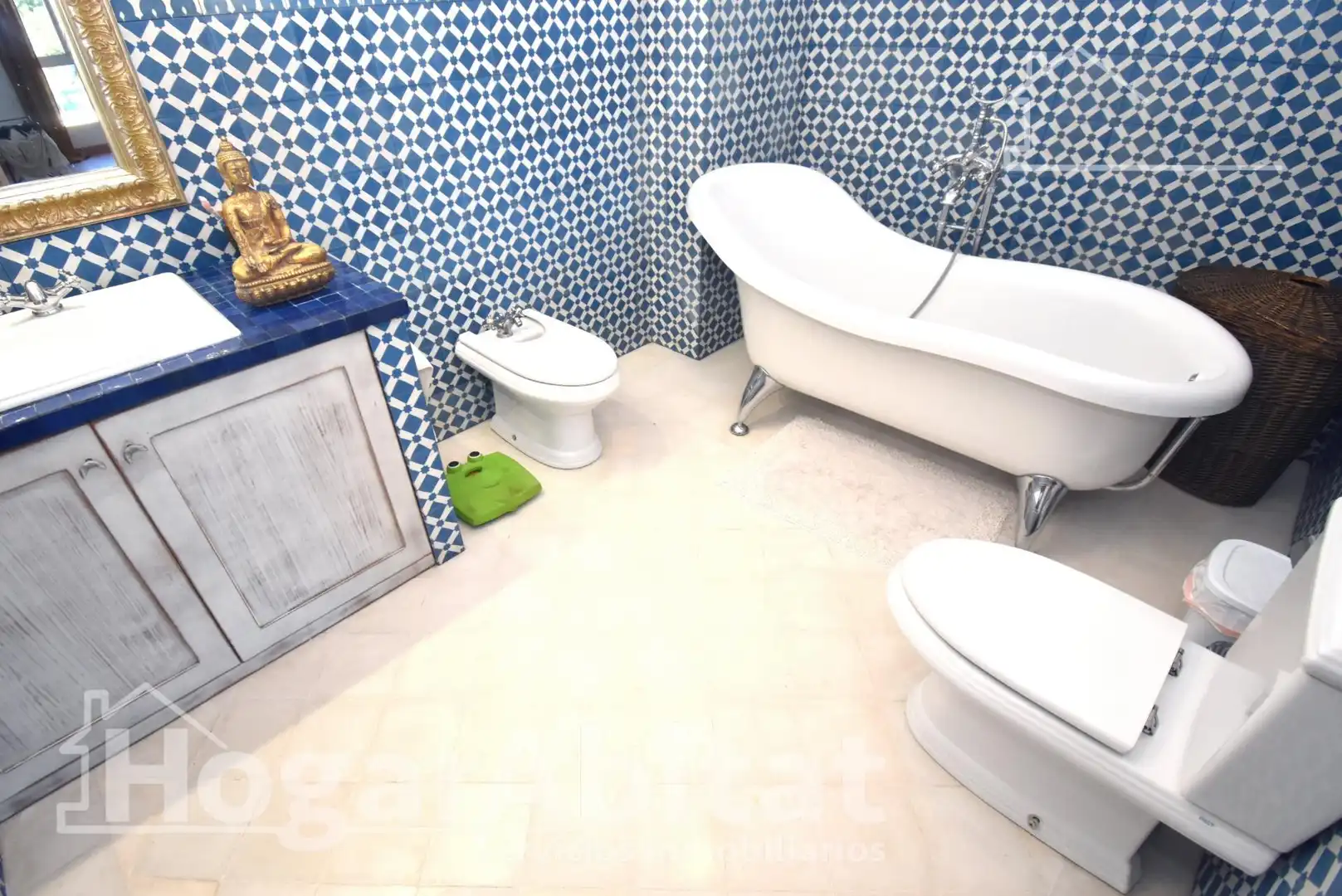 Baño de Piso en venta en Les Alqueries / Alquerías del Niño Perdido con Aire acondicionado y Terraza