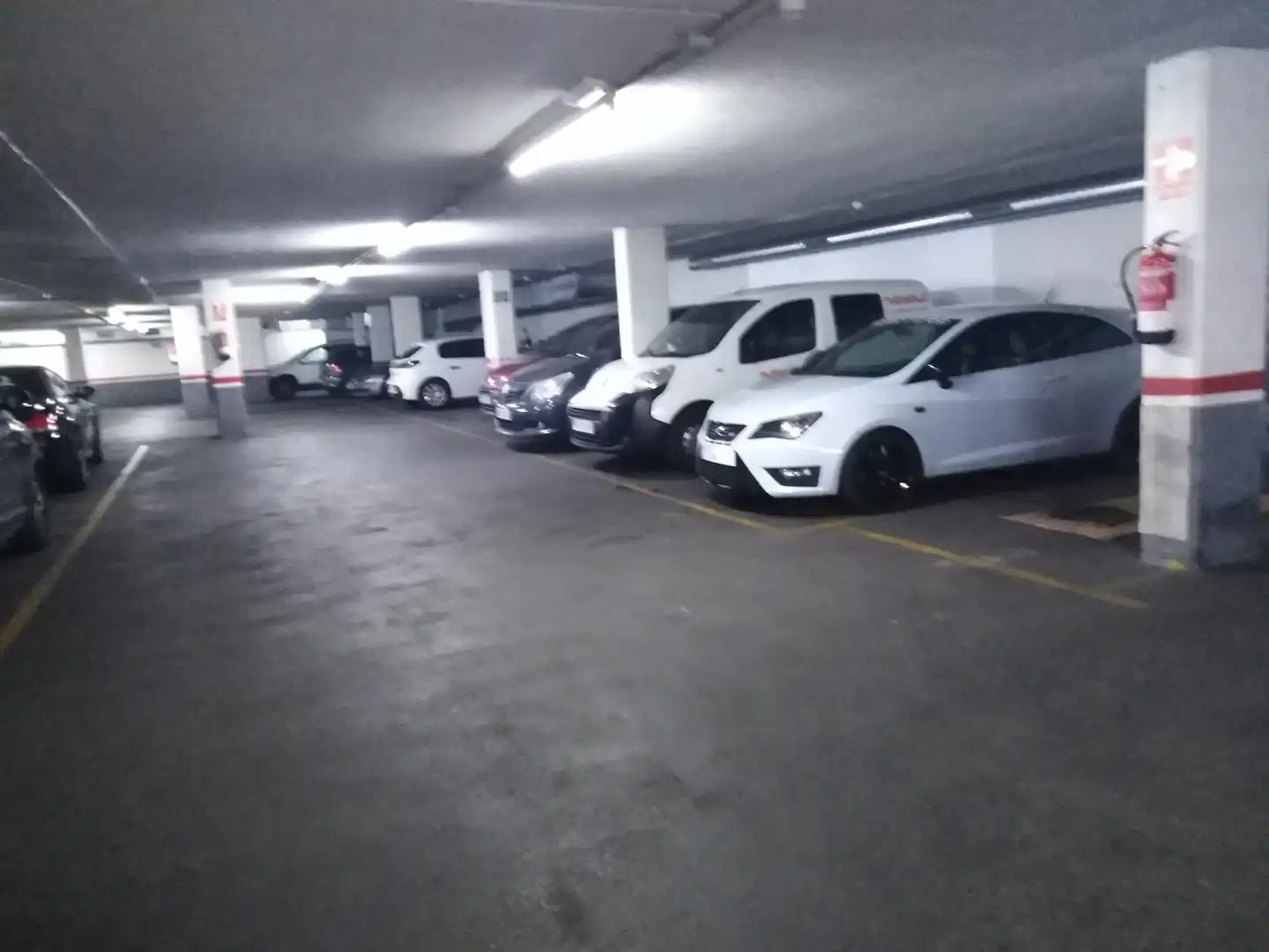 Motorradstellplatz mit Aufzug zur Miete in Passeig Maragall 264, imagen 6