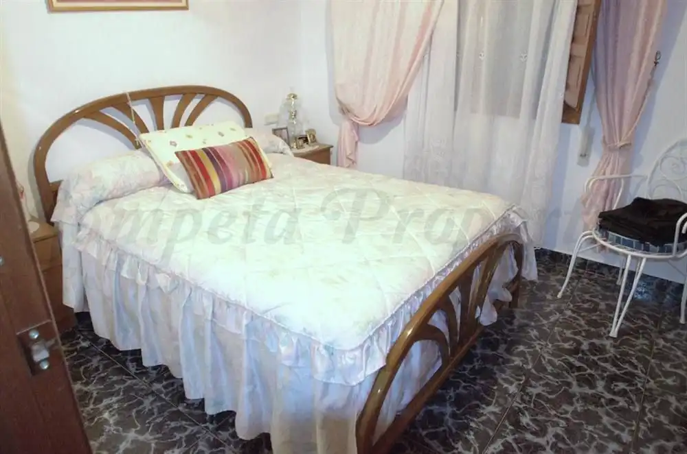 Casa con jardín en venta en Sayalonga, imagen 11