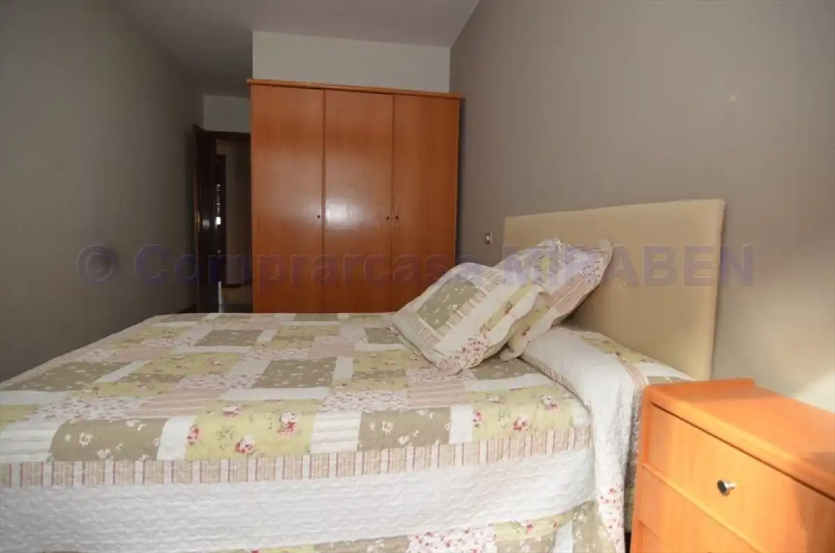 Bedroom of Flat for rent in Boiro, A Coruña