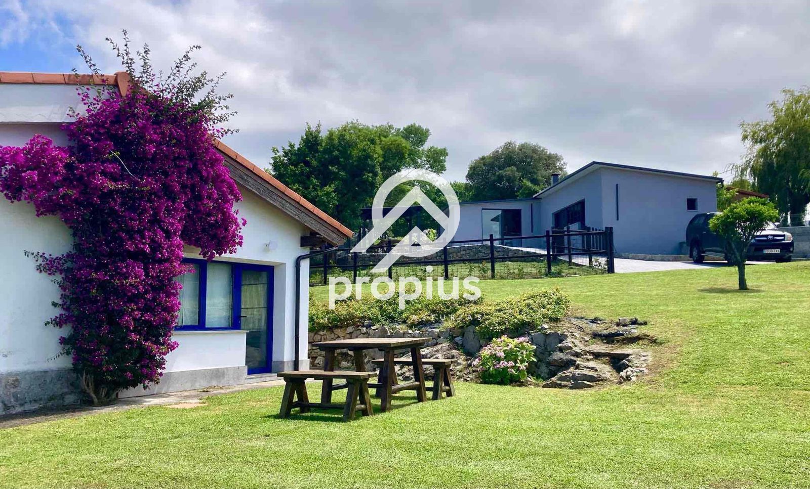 Casa o xalet en venda en Ribadesella amb Calefacció, Jardí privat i Terrassa