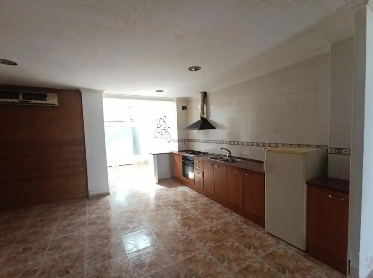 Cuina de Casa adosada en venda en Alberic amb Terrassa