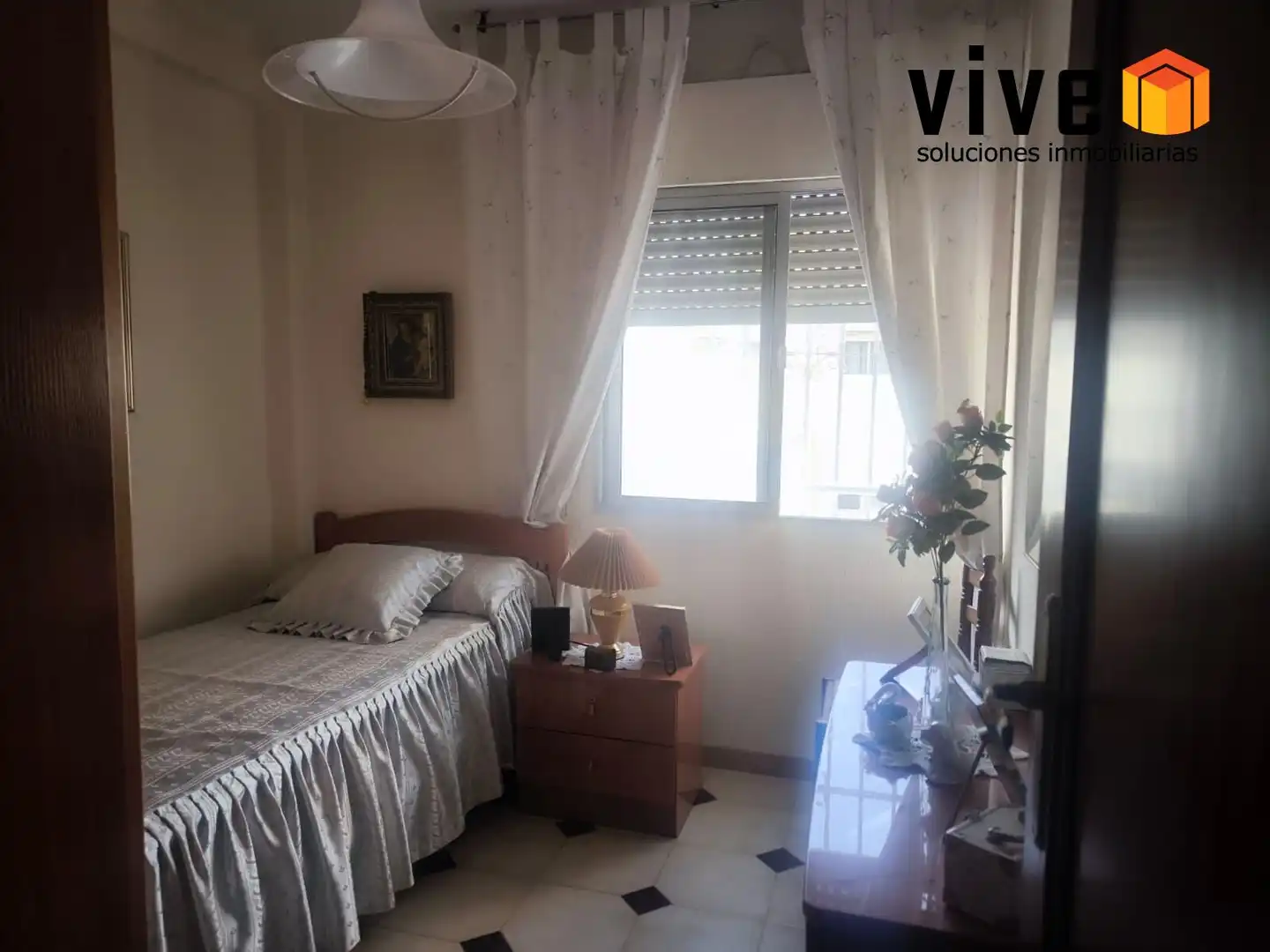 Bedroom of Flat for sale in Sevilla  with Air Conditioner, Terrace and Furnished
