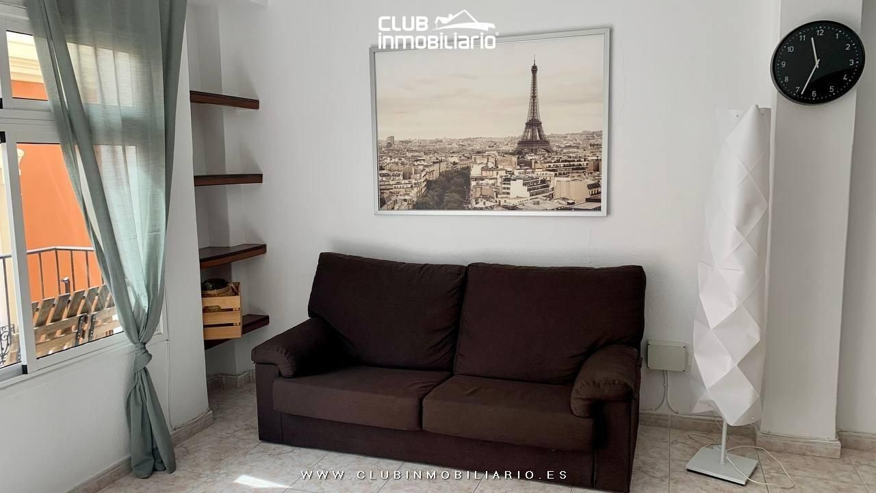 Sala de estar de Piso en venta en  Santa Cruz de Tenerife Capital con Terraza, Amueblado y Balcón