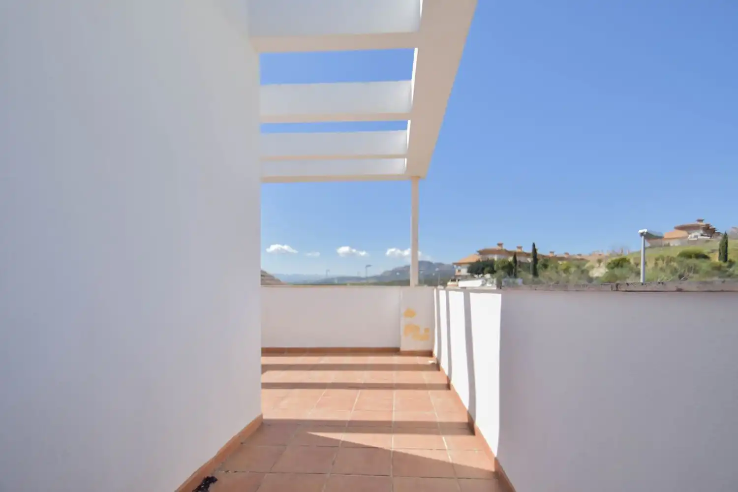 Terrassa de Casa adosada en venda en Las Gabias amb Terrassa i Piscina comunitària