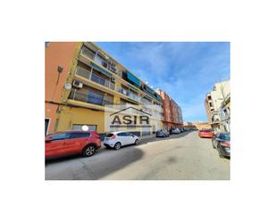 Vista exterior de Nau industrial en venda en Alzira