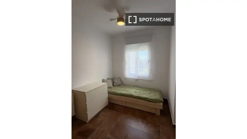 Habitación de Apartamento para compartir en El Portil con Aire acondicionado, Calefacción y Terraza