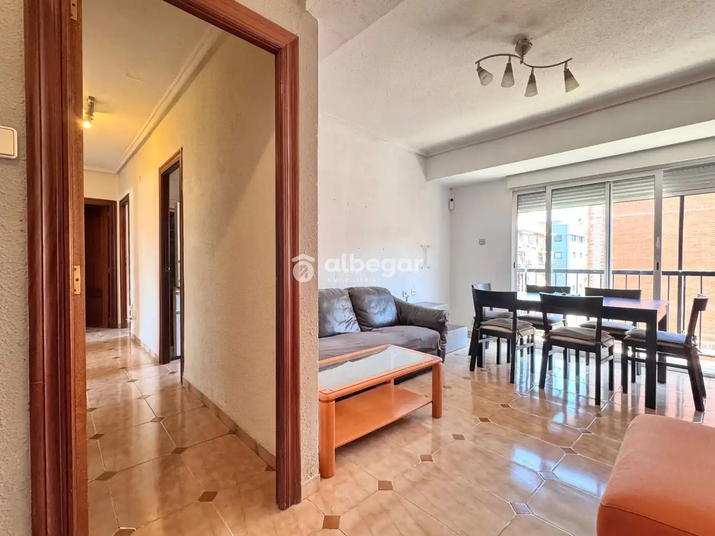 Vista exterior de Piso en venta en Valencia con Terraza, Trastero y Horno