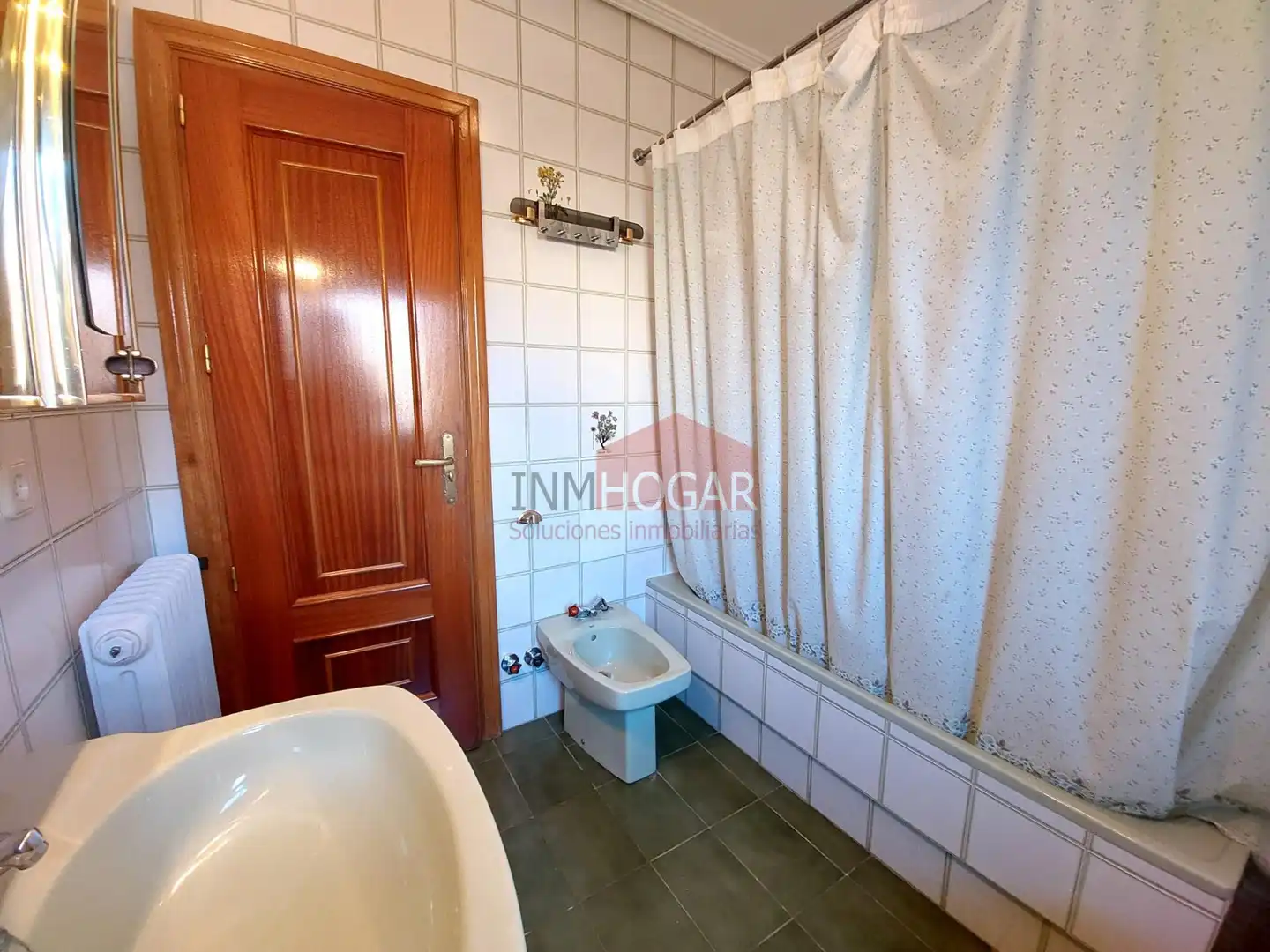 Baño de Casa o chalet en venta en Ávila con Jardín privado, Trastero y Piscina