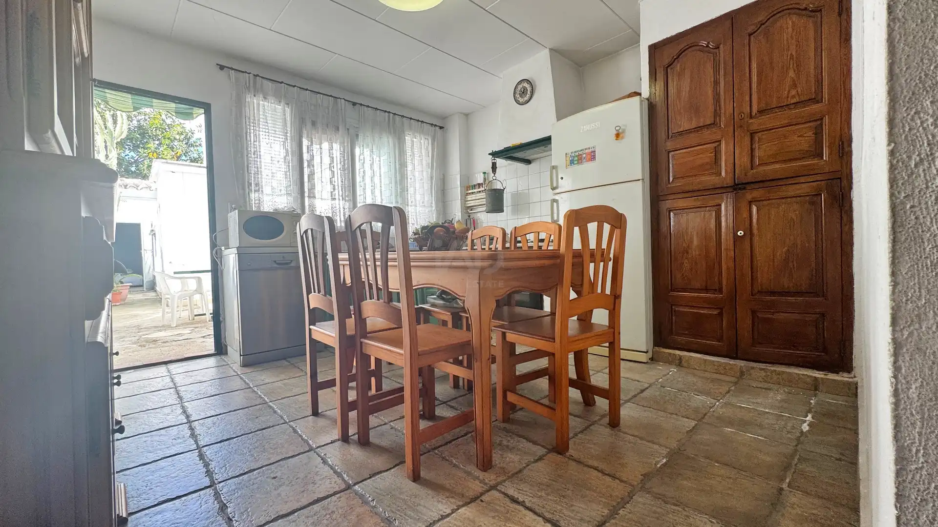 Cocina de Casa adosada en venta en Oliva con Calefacción y Terraza